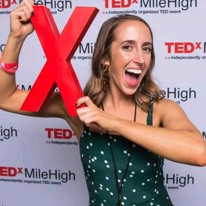 Meet your Posher, Sophia